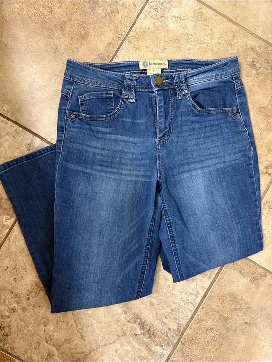Democracy Denim - Democracy Straight Leg Mid-Rise Blue Denim Jeans